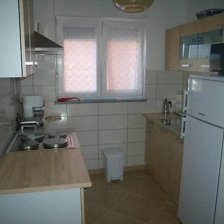 Apartamento Iva Ližnjan